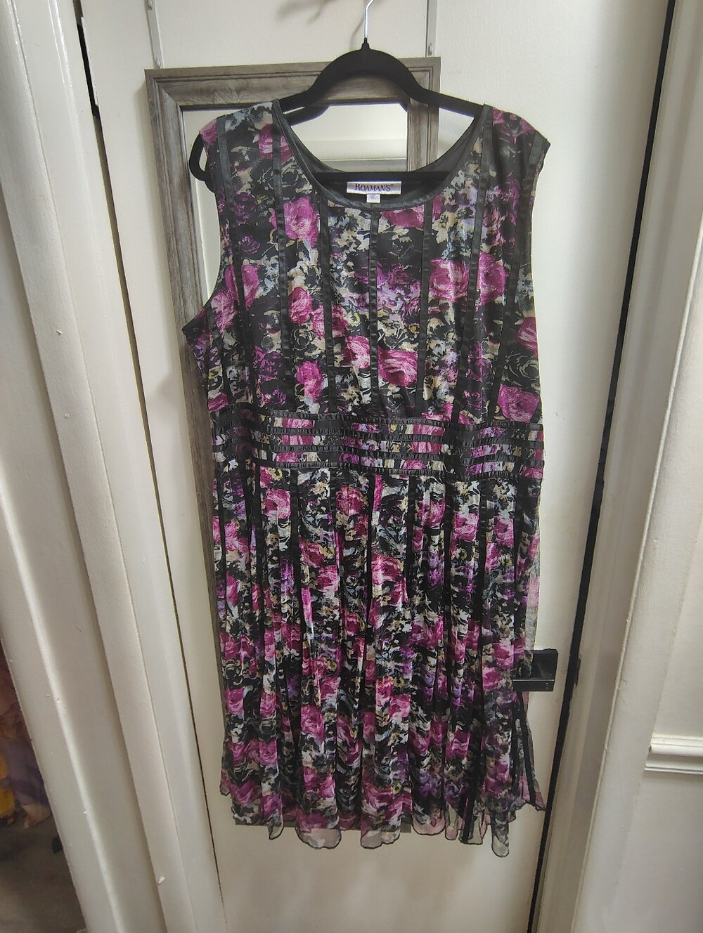 Roaman's Black Floral Print Shell with Magenta Accents